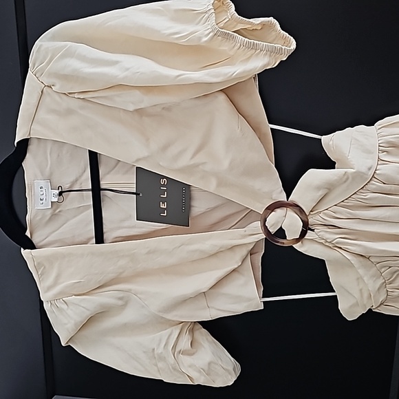 Le Lis Cream Puff Sleeve Cutout Dress - Picture 3 of 4